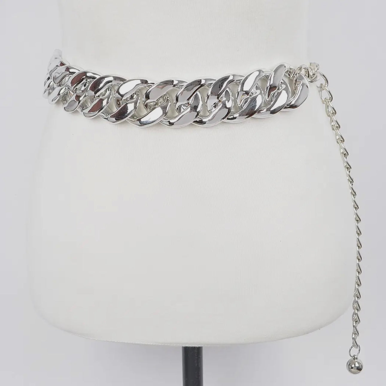 Oversized Chain Belt