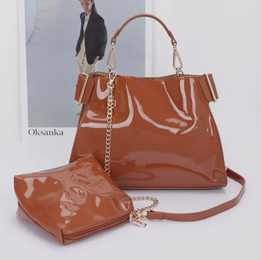 Chic Me Out Purse Set